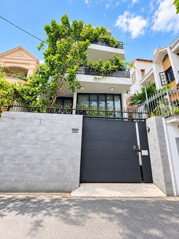 Bán Nhà 156m2-4 lầu - nhỉnh 26 tỷ biệt thự sát sân bay ngay hẻm ô tô né nhau Yên Thế Tân Bình