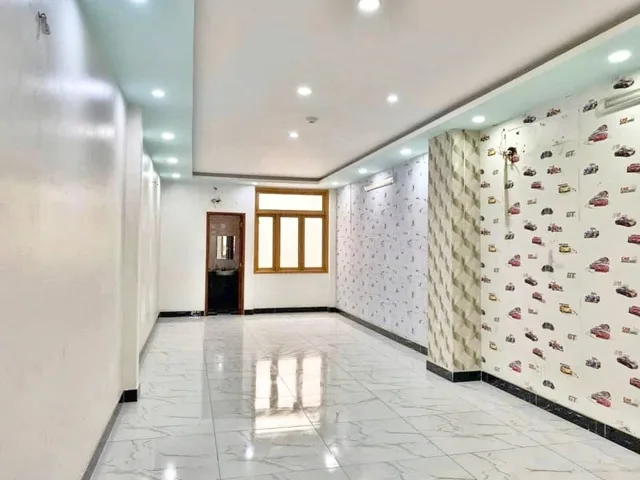 MẶT TIỀN NGUYỄN SƠN 100M2 4 TẦNG, THU 40 TRIỆU/THÁNG 19 TỶ