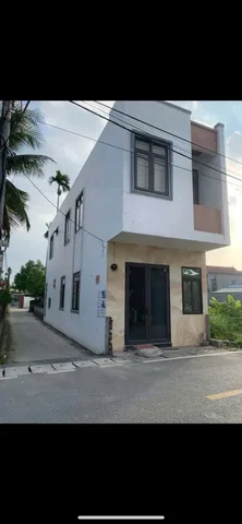 Bán lô góc 65 m trên đất có nhà 2 tầng giá 2.47 tỷ tại Lâm Động, đường trải nhựa.l/h:076.231.9990 e Thúy