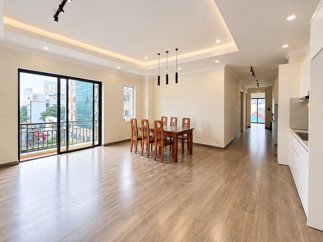 Cho thuê Căn hộ Toà Chung cư 7 tầng ngõ 198 TRẦN CUNG, Bắc TL. 12  triệu/tháng. Ưu tiên: Hộ gia đình
