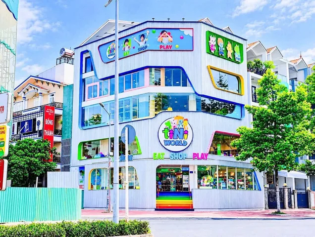 🌟 QUẬN 7 – NHÀ GÓC 2 MẶT TIỀN 93–95 NGUYỄN THỊ THẬP – 12.5x20M – 5 TẦNG – ~1.000M² SÀN – GIÁ 170 TỶ!