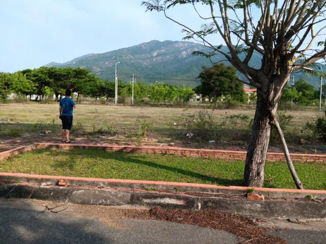Bán đất tái định cư Ninh Long - 200m² đường lớn, nhìn núi, 1,9 tỷ