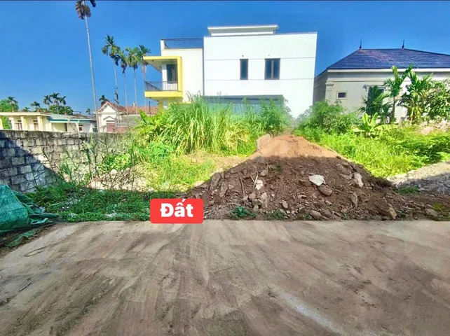 Bán 63.6m2 giá 860 tr tại Thiên Hương ngõ ô tô tận đất gần trường học , chợ . L/h:076.231.9990 e Thúy