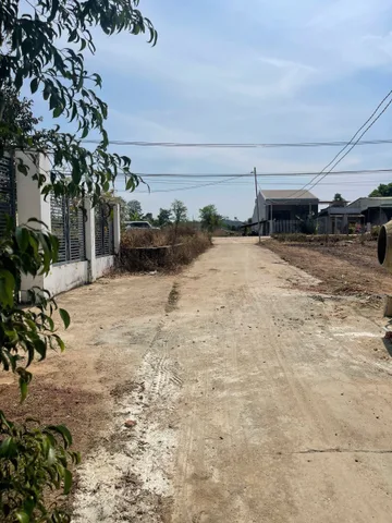 Bán Đất 110m2 có sẵn 110 m2 thổ cư giá 800 triệu tại Hẻm oto Liên Thôn Xã Cư ÊBur Thành phố Buôn Ma Thuột Đắk Lắk