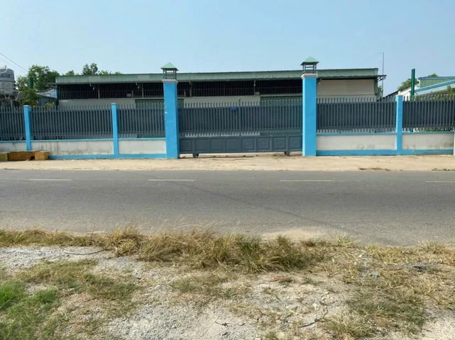 Bán nhà xưởng đường Sông Lu - 1311m2 - 25x47 - 1039m2 thổ cư - xã Hòa Phú - Củ Chi