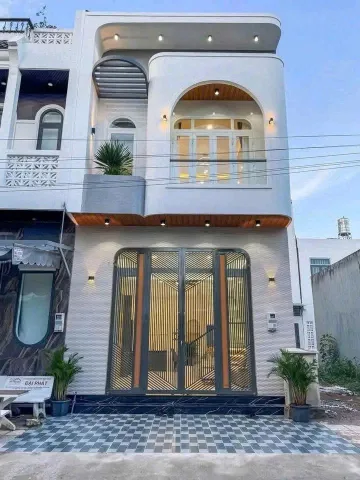 KẸT TIỀN CẦN BÁN LẠI CĂN LẦU SỔ HỒNG GIÁ 1TY650 (KHÔNG PHÁT SINH)