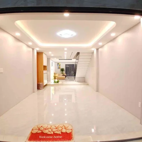 NHÀ MỚI 5 TẦNG - CÓ Ô CHỜ THANG MÁY : 4 PHÒNG NGỦ, 7 VỆ SINH, 1 PHÒNG GIẶC, PHÒNG THỜ, 2 SÂN THƯỢNG, 1 PHÒNG MESTER . Giá 8.7 TỶ TL