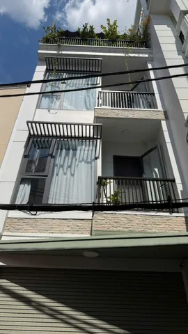 Bán Nhà riêng 60m2 có sẵn sổ, 4 tầng, sân thượng, giá 14.95 tỷ tại Đường Huỳnh Văn Bánh Phường 11 Quận Phú Nhuận TP. Hồ Chí Minh