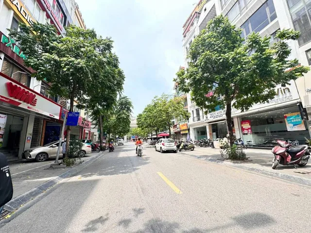 Bán đất tặng nhà 2 tầng Minh Khai, Hai Bà Trưng - 45m2 4PN - 7.8 Tỷ - Gần phố - Sổ đẹp ở ngay!