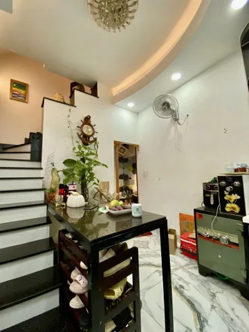 Nở hậu, nội thất VIP mặt tiền Cầm Bá Thước, P.7, Phú Nhuận, 5.1x8.3m, 4 tầng, chỉ 9.999 tỷ