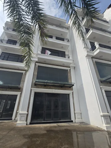 Bán Nhà riêng 190m2 có sẵn 190 m2 thổ cư giá 22 tỷ tại Phường Lam Hà Thành phố Phủ Lý Hà Nam