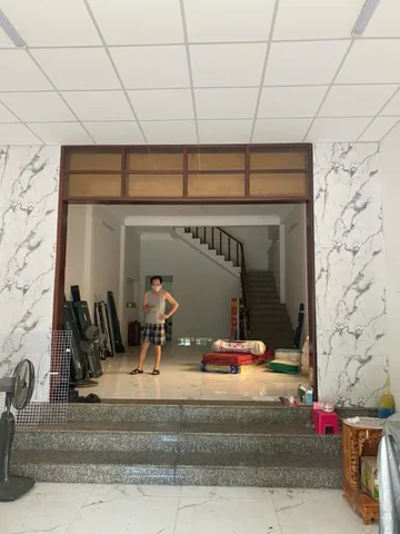 Bán nhà ngay chợ Cây Xoài - 206 Lê Văn Thịnh Quận 2 khu kinh doanh sầm uất ngang 5,3m nhà 3 tầng + hđ thuê
