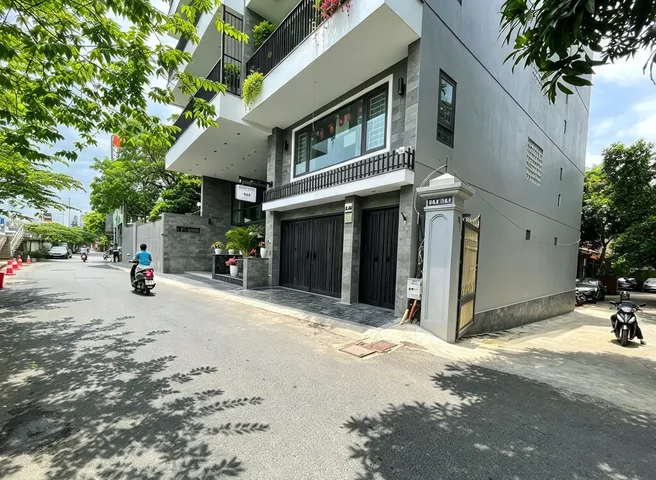 BÁN TOÀ APARTMENT MẶT PHỐ VIP TÂY HỒ-DT 126M2 7 TẦNG THANG MÁY MT 6.8M—GIÁ 68 TỶ