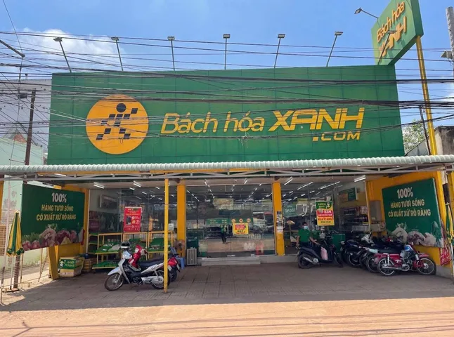 KẸT TIỀN BÁN GÓC 2MT 1670M2 SÁT KCN NHÀ MÁT ĐANG HĐ GẦN CHỢ DÂN ĐÔNG MỞ QUÁN Cafe. Giá 290TR
