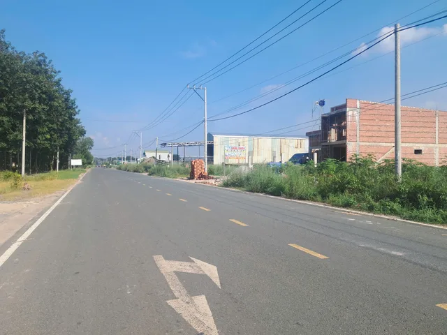 Bán Đất 300m2 có sẵn 60 m2 thổ cư giá 670 triệu tại Đường Cao Bá Quát Thị trấn Chơn Thành Thị xã Chơn Thành Bình Phước