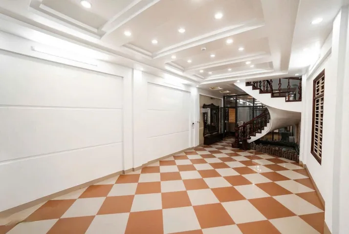 Cho thuê Nhà riêng 118m2 giá 60 triệu tại Đường Hoàng Cầu Phường Ô Chợ Dừa Quận Đống Đa Hà Nội