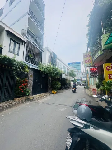 Bán Nhà riêng 3 Tầng, DT 63m2 có sẵn 63 m2 thổ cư giá 7.5 tỷ tại Đường Tân Kỳ Tân Quý Phường Bình Hưng Hòa Quận Bình Tân TP. Hồ Chí Minh
