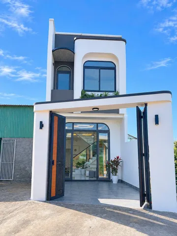 Bán Nhà riêng 89m2 có sẵn 59 m2 thổ cư giá 1.75 tỷ tại Đường Lý Chính Thắng Phường Chi Lăng Thành phố Pleiku Gia Lai
