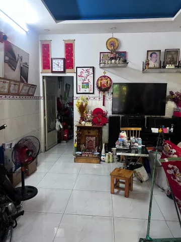 Bán Nhà hxh Đường Tô Hiệu cách 1 căn ra mặt tiền 4x15 mét chỉ 6.8 tỷ thương lượng