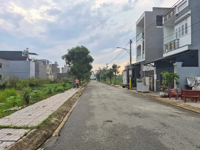 Bán Đất 68m2 có sẵn 68 m2 thổ cư giá 780 triệu tại Xã Mỹ Hạnh Bắc Huyện Đức Hòa Long An