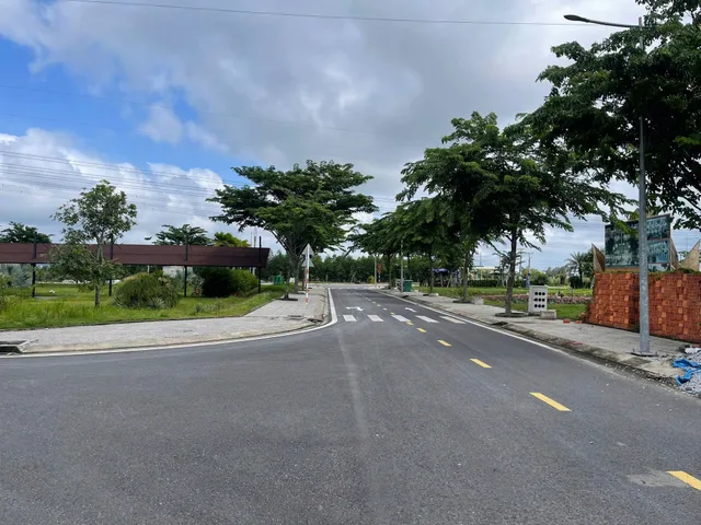 Giá chạm đáy ngay giữa lòng khu công nghiệp 80m2 giá còn 1 tỷ 650 cách Bình Chánh 1 bước chân
