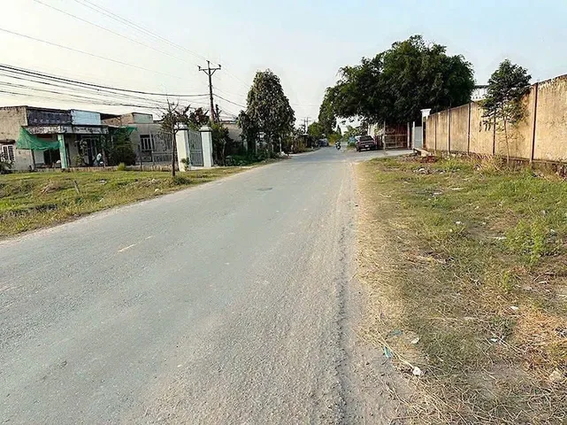 Bán Đất 125m2 có sẵn 125 m2 thổ cư giá 780 triệu tại Xã Đức Lập Hạ Huyện Đức Hòa Long An