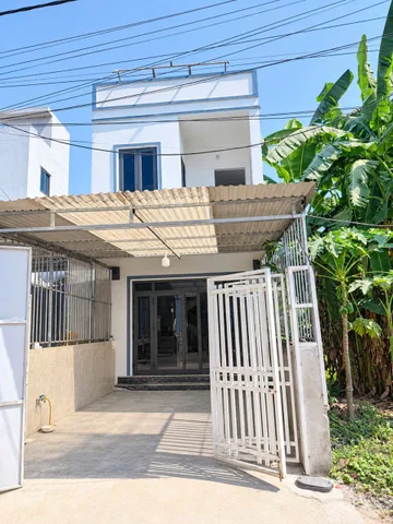 BÁN NHÀ 2 TẦNG 79M², 3 PHÒNG NGỦ TẠI THÔN 7 XÃ HÒA LẠC