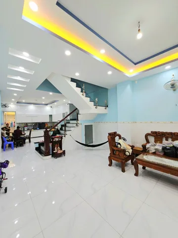 🌴 Bán Nhà riêng 100m2 có sẵn 100 m2 thổ cư giá 13.8 tỷ tại Đường Trường Lưu Phường Long Trường Quận 9 TP. Hồ Chí Minh.