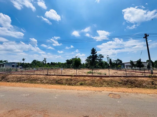 Bán Đất làm kho,cây xăng 35mét mặt tiền trục chính đường QH 26mét, 1050m2 có sẵn 965 m2 thổ cư tại khu Công nghiệp Phú Xuân Ez Park