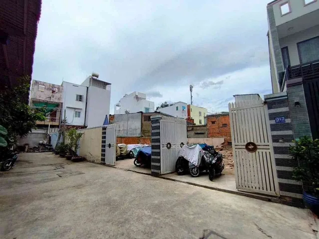 BÁN ĐẤT HOÀNG NGÂN PHÚ ĐỊNH QUẬN 8 HẺM XE HƠI DT 4x15M NHỈNH 4 TỶ