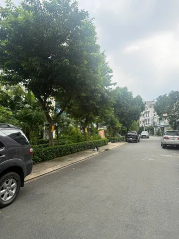 KHU VIP TÂN SƠN NHÌ, VIEW CÔNG VIÊN - NHÀ 3 TẦNG - NGANG GẦN 6M, GẦN 115M2, SỔ ĐẸP - HƠN 15Tỷ