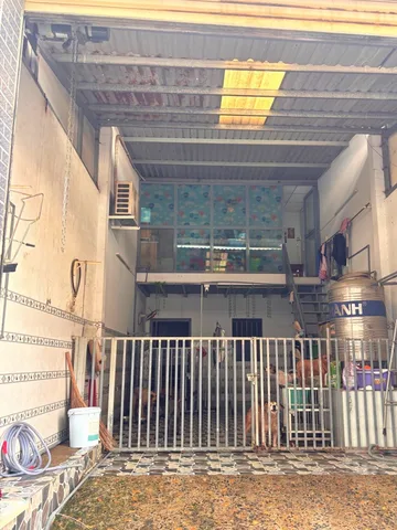 Bán nhà 2 tầng hẻm xe hơi, đường Tỉnh lộ 10, phường Bình Trị Đông, Bình Tân, DT: 60m²