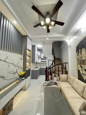 NHÀ ĐẸP, FULL ĐỒ ngõ 762 Bạch Đằng, Hai Bà Trưng 30m x 5T (4 ngủ) giá 12.5 triệu