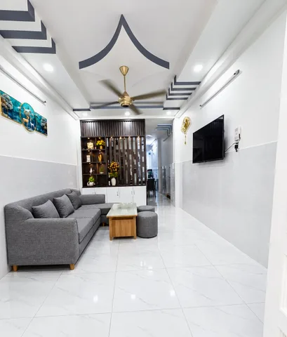 Chỉ 5 tỷ nhỏ nhà QUẬN 8 mới xây đẹp 3 tầng,DT(49m2)ôtô đỗ cửa,vào ở ngay(Kk2810)