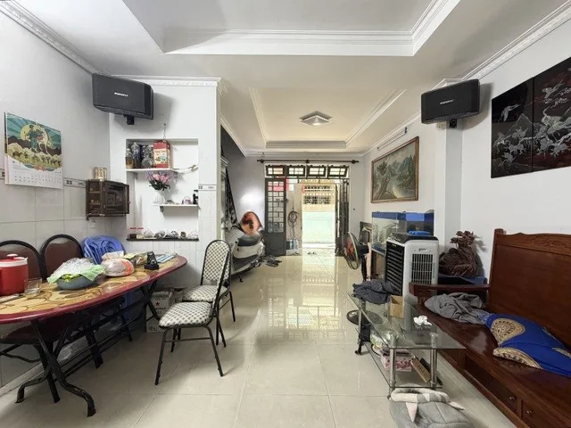 2 mặt tiền, nở hậu Hoàng Văn Thụ, P.15, Phú Nhuận, 4.5x18m, 2 tầng, chỉ 11.2 tỷ