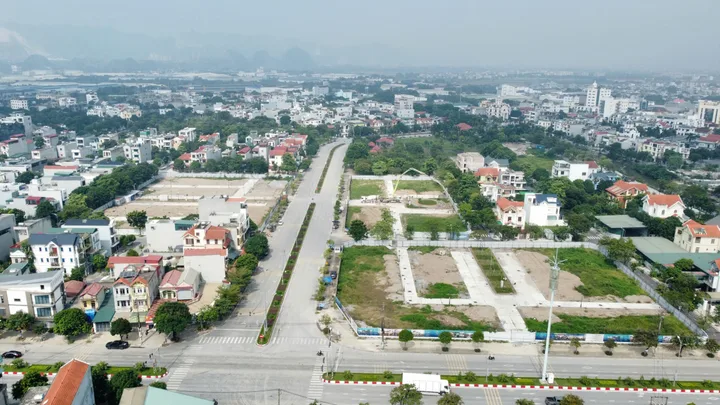 Bán Nhà riêng 130m2 giá 4.9 tỷ tại Phường Châu Sơn Thành phố Phủ Lý Hà Nam