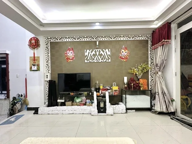 Bán nhà căn góc Nguyễn Đình Chính, P.15, Phú Nhuận, 4.2x12m, 2 tầng, chỉ 8.5 tỷ