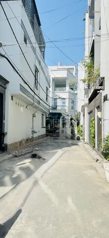 Bán nhà nội thất VIP Nguyễn Kiệm, P.4, Phú Nhuận, 6x8m, 4 tầng, chỉ 9.7 tỷ