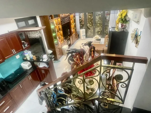 Nội thất VIP, sổ A4 Nguyễn Thượng Hiền, P.5, Phú Nhuận, 4x10m, 5 tầng, chỉ 9.1 tỷ