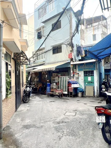 Bán nhà nở hậu 5.3m Nguyễn Trọng Tuyển, P.8, Phú Nhuận, 49m2, 2 tầng, chỉ 8.5 tỷ