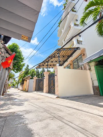 Bán Nhà 97m2 - 4 lầu - nhỉnh 13 tỷ hẻm xe tải ngay Nguyễn Văn Đậu