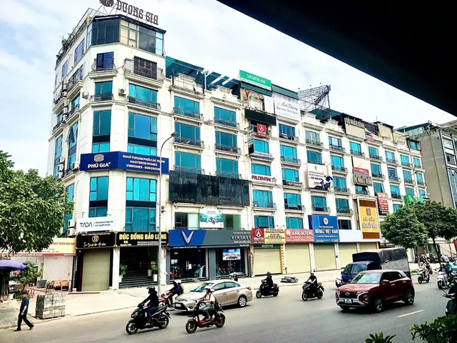 Cho thuê nhà mặt phố Nguyễn Xiển, Thanh Xuân, Hà Nội