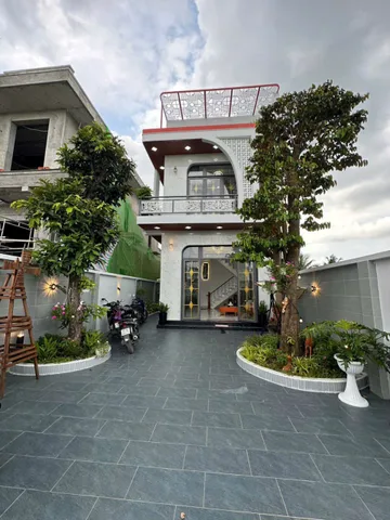 VILLA SÂN VƯỜN 6,8x45M – SÁT ĐỊA PHẬN BÌNH CHÁNH – CHỈ 5,49 TỶ