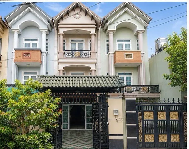 Bán Nhà riêng 95.6m2 có sẵn 95.6 m2 thổ cư giá 5.7 tỷ tại Đường Bùi Văn Ngữ Phường Tân Thới Hiệp Quận 12 TP. Hồ Chí Minh