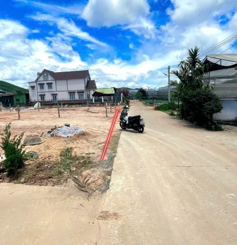 🔥 BÁN ĐẤT THỔ CƯ HẺM XE HƠI NGAY SAU UBND HIỆP AN – GIÁ CHỈ 2,1 TỶ 🔥