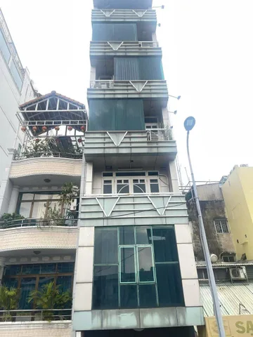 🌟 QUẬN 1 – NHÀ MT 8 NGUYỄN THÁI HỌC – 4x20M – 1 TRỆT + 6 LẦU + SÂN THƯỢNG – 12 PHÒNG – HĐT ~80TR/THÁNG – GIÁ 37 TỶ!