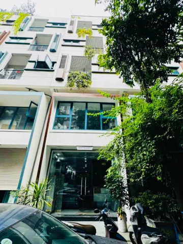 Bán Gấp Nhà _91m²_6 Tầng _ Thang Máy _Mt 5.2m _29 Tỷ_Galaxy Ngân