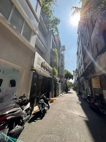 NHÀ 4 TẦNG - 98M2 - NGAY CHỢ TÂN BÌNH TÌM CHỦ - LẠC LONG QUÂN - GIÁ 8 TỶ TL