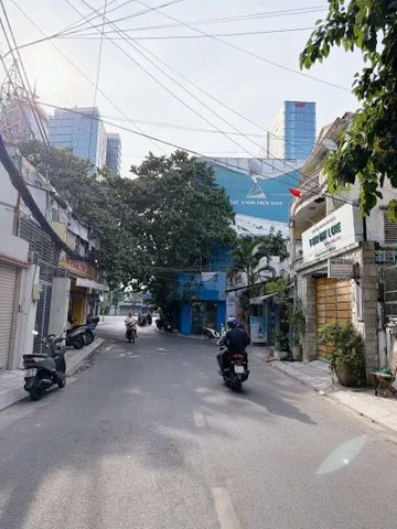 Bán nhà nở hậu mặt tiền Nguyễn Cửu Vân, P.17, Bình Thạnh, 4.9x24m, 2 tầng, chỉ 29.5 tỷ