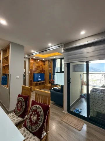 Chính chủ gửi bán căn hộ 1PN HUd Buildilng-4 Nguyễn Thiện Thuật. Dt 42m2. Giá 3.95 tỷ